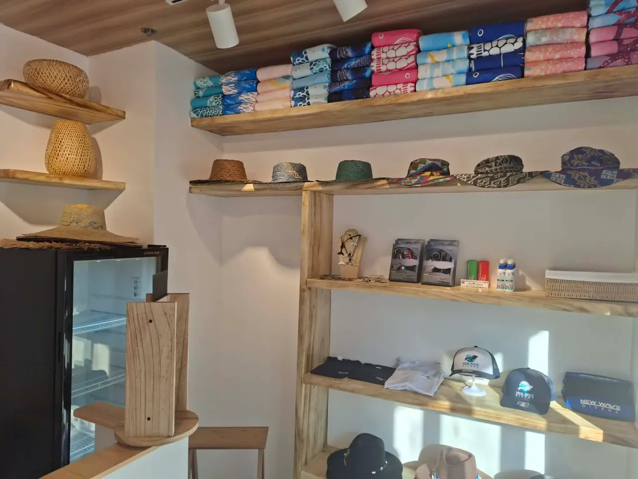 Inside the New Wave Beach Boutique, Station 1, Boracay