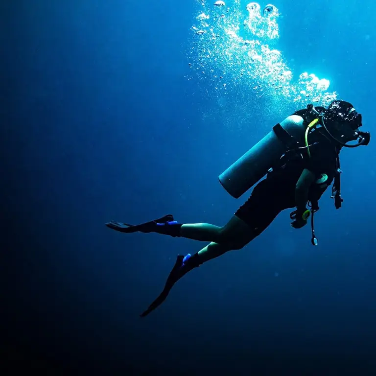 A diver on a PADI Deep Diver course in Boracay