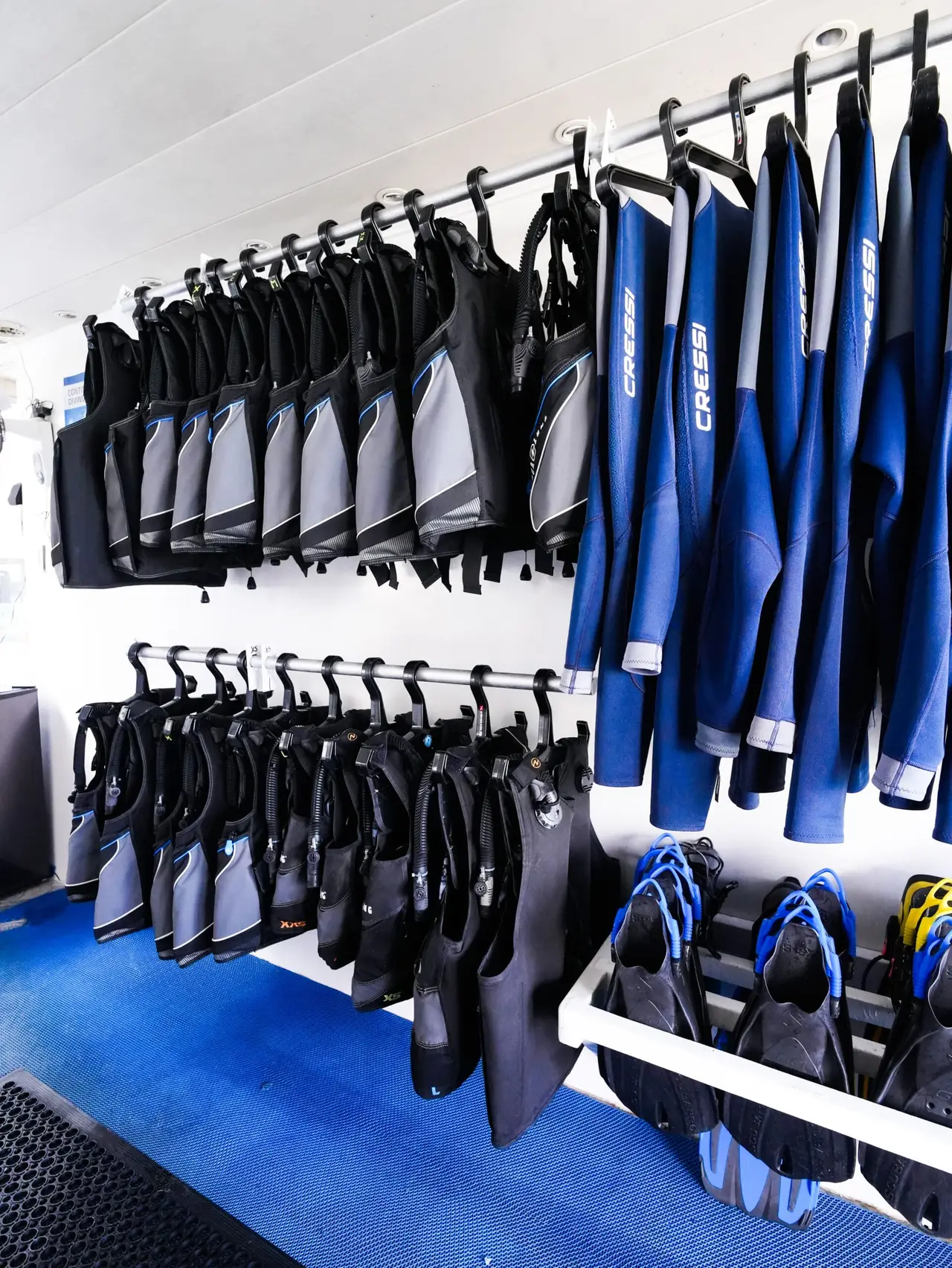 Common areas at New Wave Divers Boracay