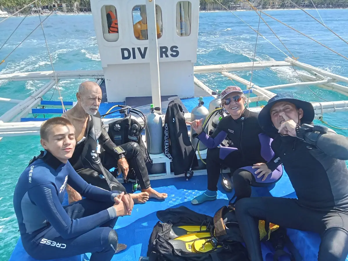 Friday's Rock dive — Nov 2, 2025